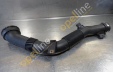 Çıkma Opel Corsa D Ön Hava Filtre Çıkış Borusu Z13DTJ GM Orijinal 835066 - 13333734